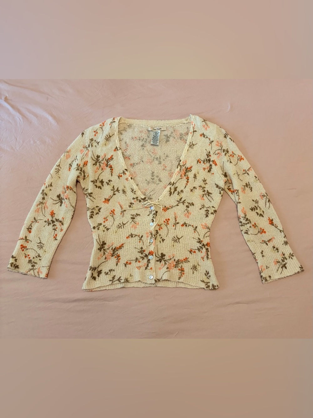 RARE Vintage Y2K Free People Wool Cream V-Neck Floral Button Cardigan